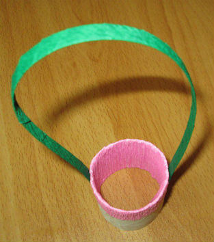 Цветочная корзиночка для яйца