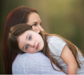 мама с дочкой