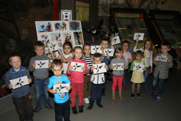 дети в музее