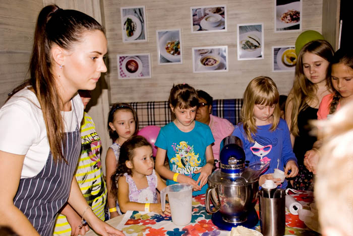 Праздник шоколада