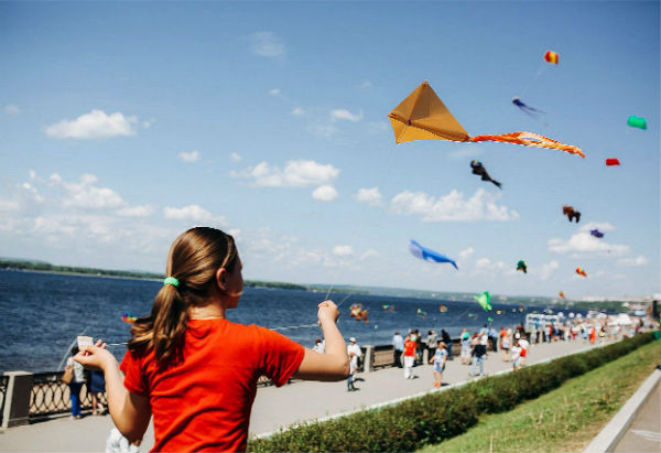 воздушные змеи волга